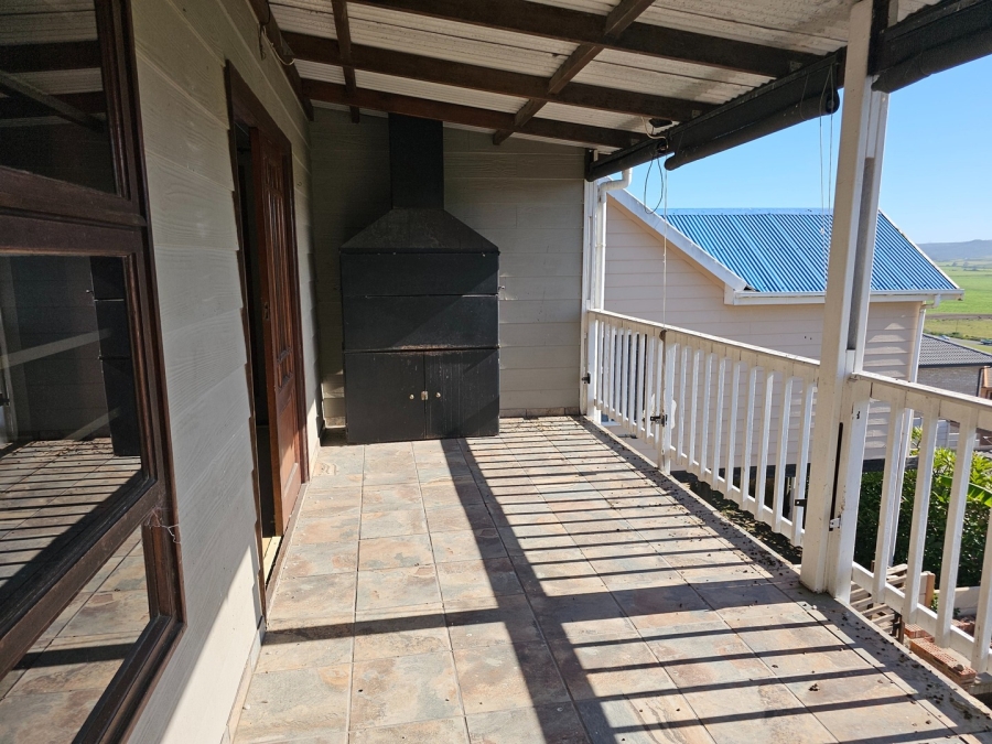 3 Bedroom Property for Sale in Reebok Western Cape